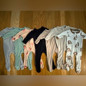 COPY - Kyte Baby two-way zippered footie: Premie